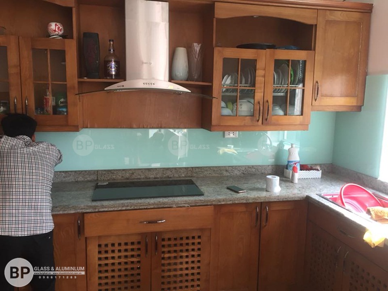 Lắp kính bếp 401 JSC 34 Ngõ 164 Khuất Duy Tiến
